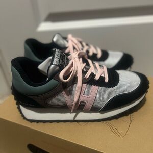 Stylish Vintage Havana Sneakers with Pink and Teal Accents